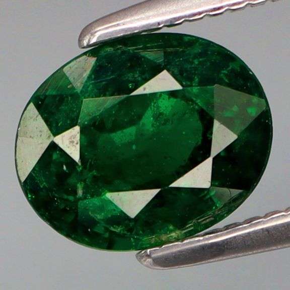 Look out now, it's a 1.42ct hunter green Tsavorite Garnet!