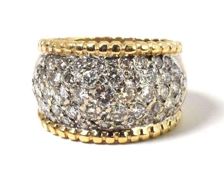 Fashionable 14K Yellow Gold Diamond Cluster Ring