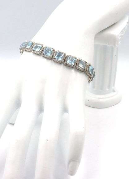 Dazzling Brand New European 20.00CTW Princess Cut Blue Topaz & 3.00CTW Diamond Bracelet in 14K White