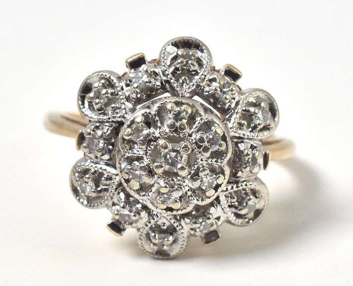 Sparkling 14K Yellow Gold Diamond Cluster Ring
