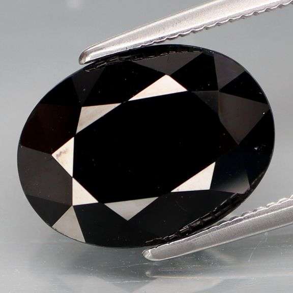 Simply incredible! 5.95ct blue black Sapphire -Heated only!