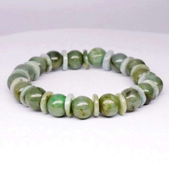 Stunning! 176.08ct natural Jade beaded bracelet