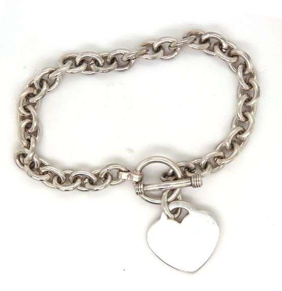 925 Sterling silver bracelet with heart shaped charm