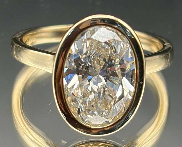 14K Yellow Gold Oval Diamond Ring with 3.10 ct