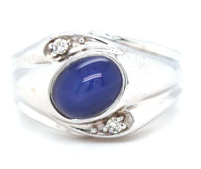 Classic Man's 14K WG Linde Star Sapphire Ring