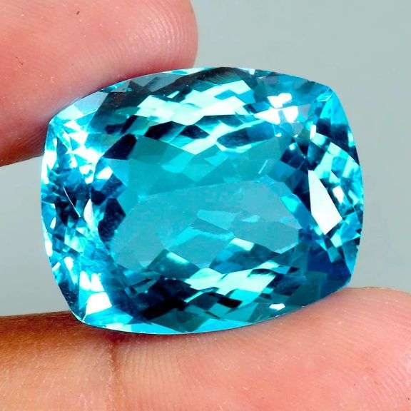 Impressive 28.71ct top Swiss blue Topaz