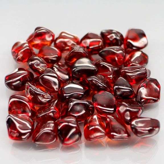 UNTREATED! UNSHAPED! 30.37ct chianti red Spessartite Garnet set!