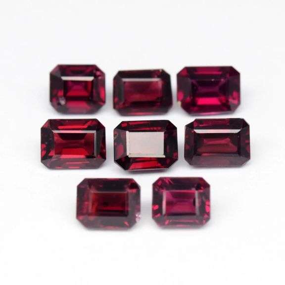 Heavy 9.04ct set of emerald cut professional grade Rhodolite Garnets!