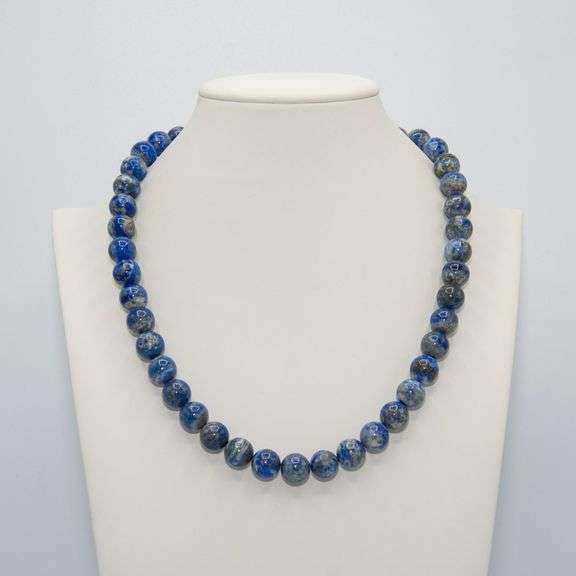 Stunning Natural Blue Lapis Lazuli 327 Ctw Necklace