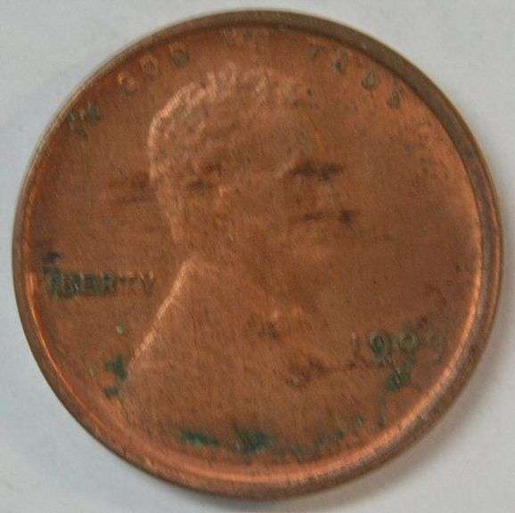 Key date 1909-S Lincoln Cent in Uncirculated, cleaned, spots