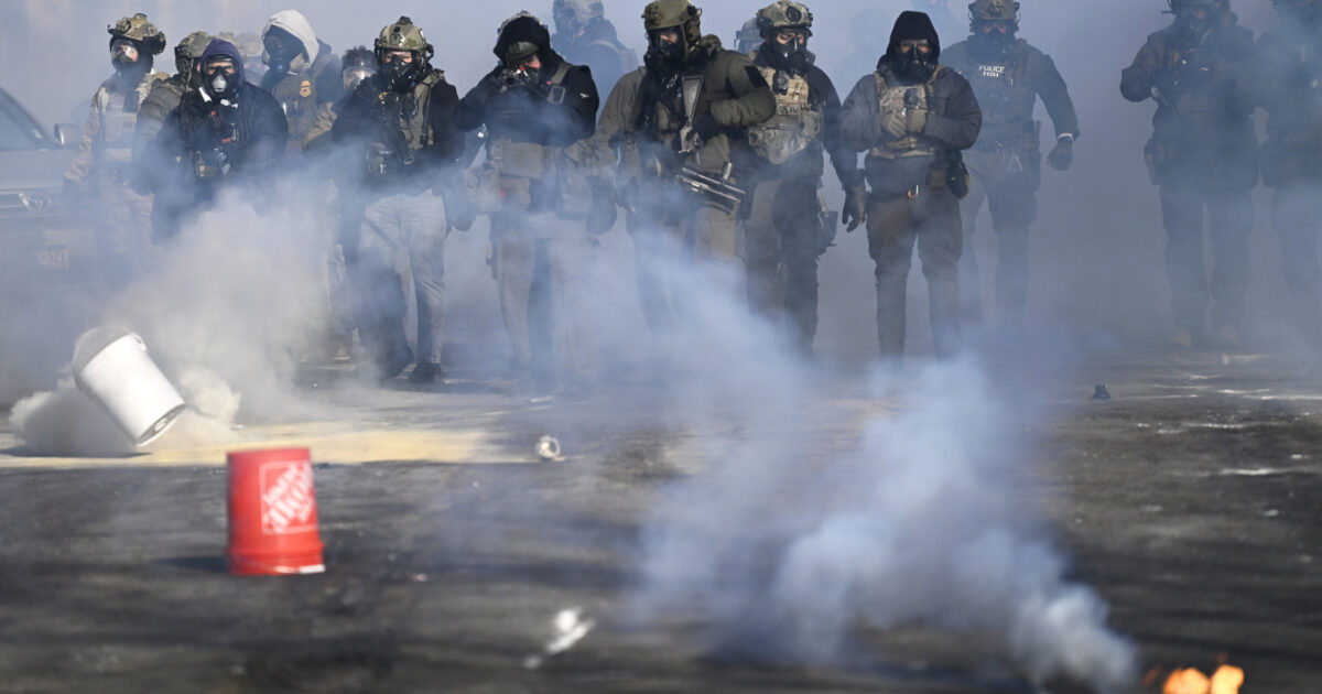 A Staggering Number of Minnesotans Took to the Streets Friday to Demand ICE Leave. The Next Day, ICE Responded by Killing Another Resident.