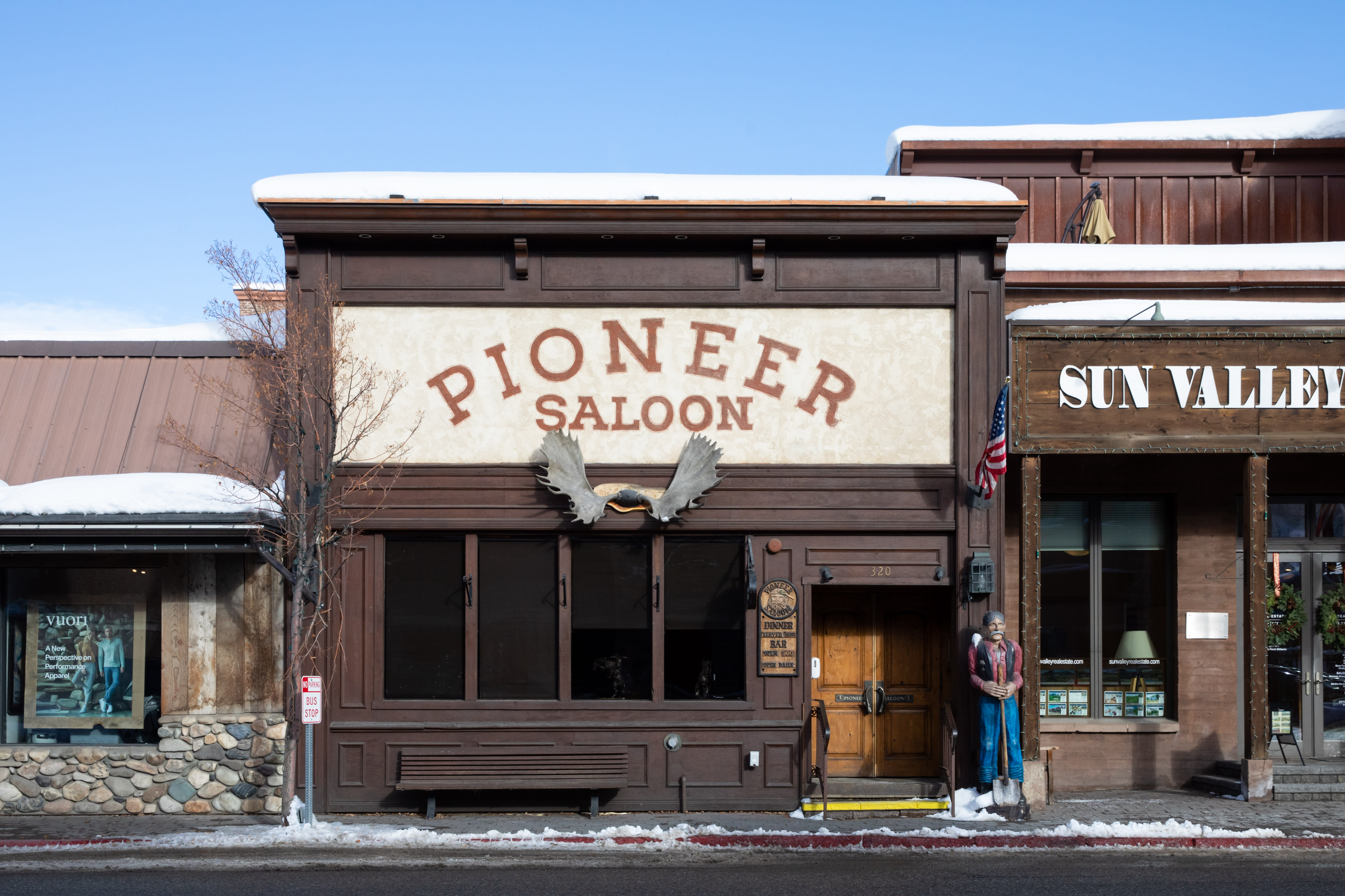 Enoteca Wine Bar Restaurant in Ketchum, ID The Vendry