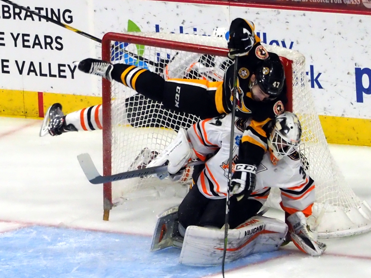 Phantoms and Penguins clash in Wilkes-Barre Wednesday night.