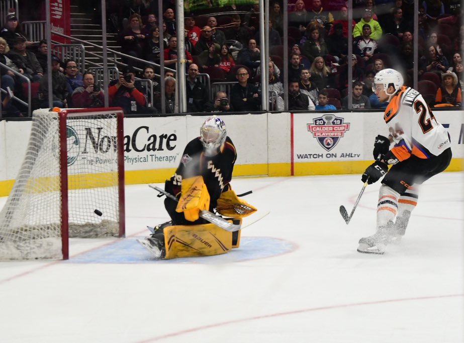 Carsen Twarynski tallied a go-ahead goal in the first period, but it was tough sledding in the final 40 for Lehigh Valley Fri