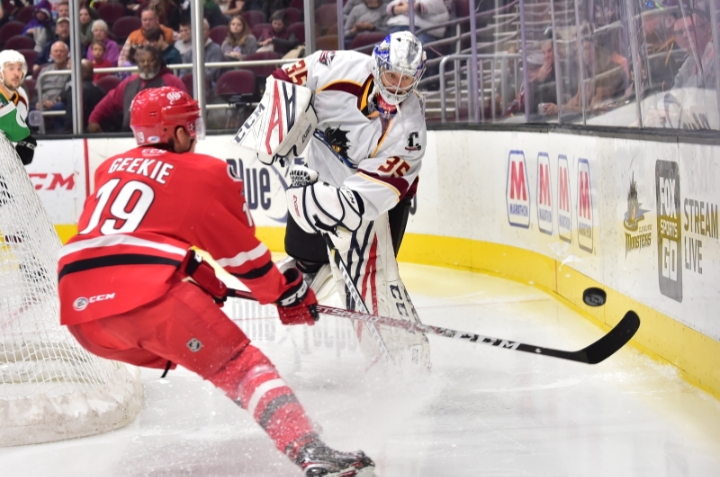 Rookie goaltender Veini Vehvilainen has been a bright spot for the Columbus Blue Jackets Jackets affiliate so far this season