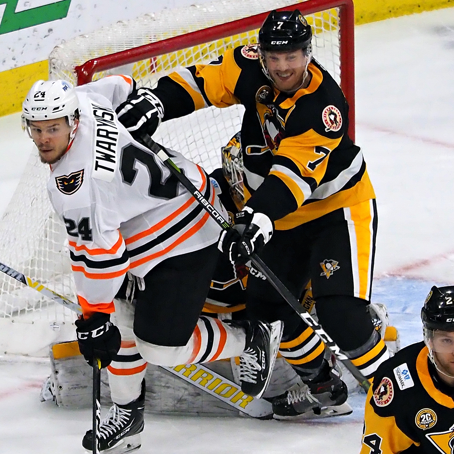 Carsen Twarynski aims at a chance for redemption after being final forward cut from Flyers camp last fall.