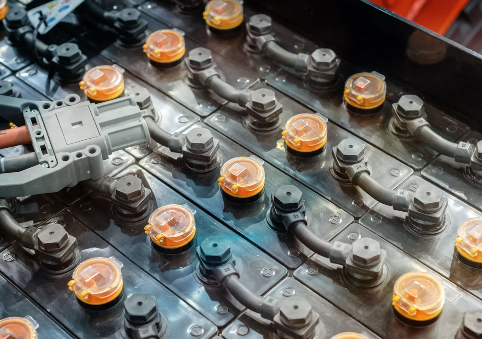 Powerful rechargeable battery forklift