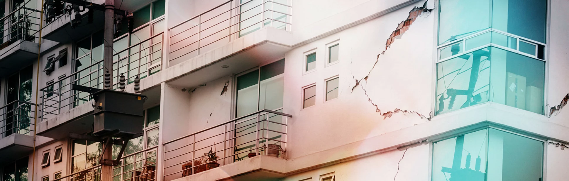 Earthquake damage on an apartment building