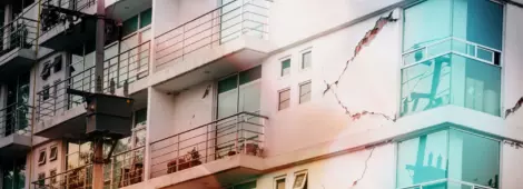 Earthquake damage on an apartment building