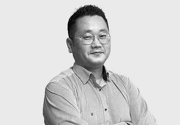 A headshot image of Kwanghyun Jin