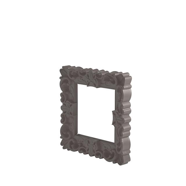 Frame of love s-2.jpg