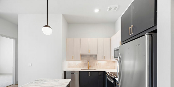 Vacant_Penthouse_Design_Package_Kitchen_Details_at_1810_Main_Apartments_in_Houston_TX