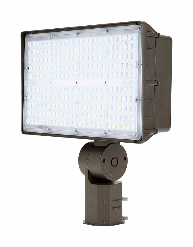 MFD08 X LARGE 135W&200W-Slipfitter-Side 1.png