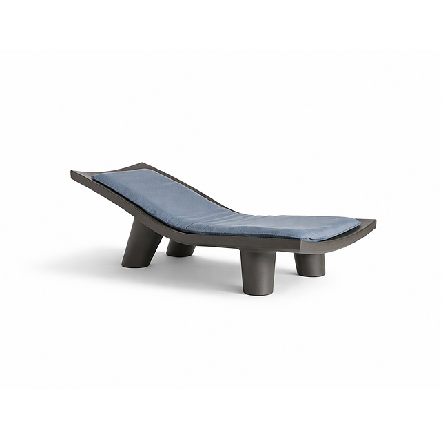 Low Lita Lounge.png