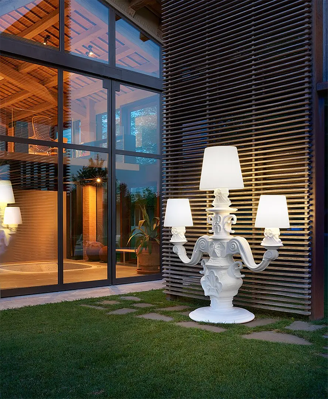 floor-lamp-king-of-love-1.png