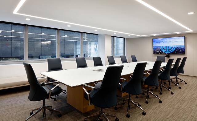 DOUGLAS ELLIMAN_575 MADISON_2017_pho_72A5945.jpg