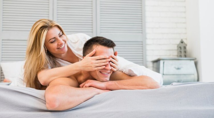 99 Naughty Questions to Ask Your Boyfriend: Spice Up Your Relationship