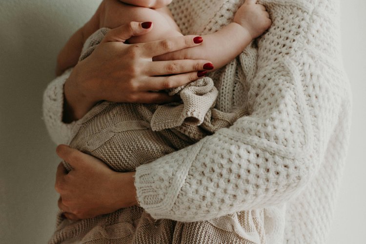 Would I Be a Good Mom? A Guide to Maternal Readiness