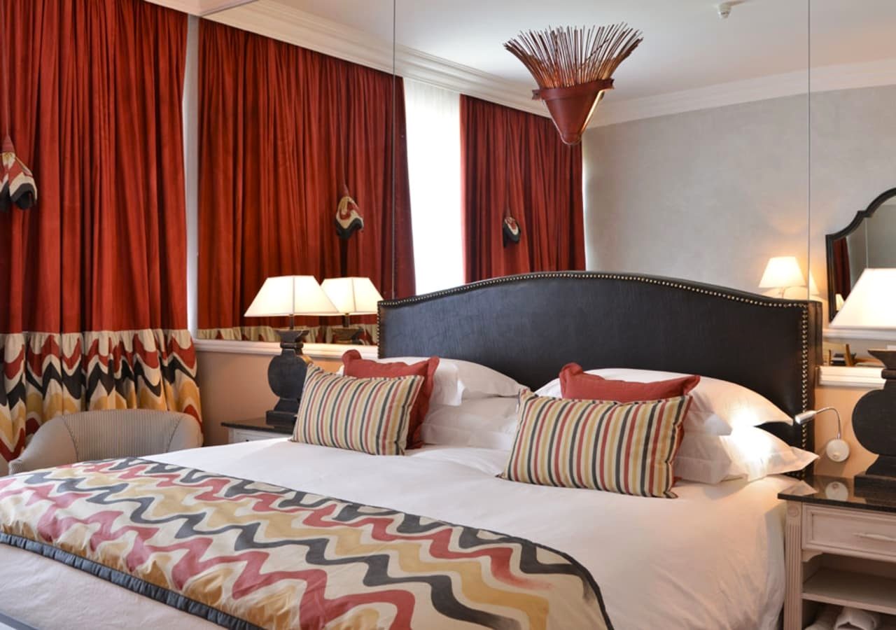 A deluxe double bedroom