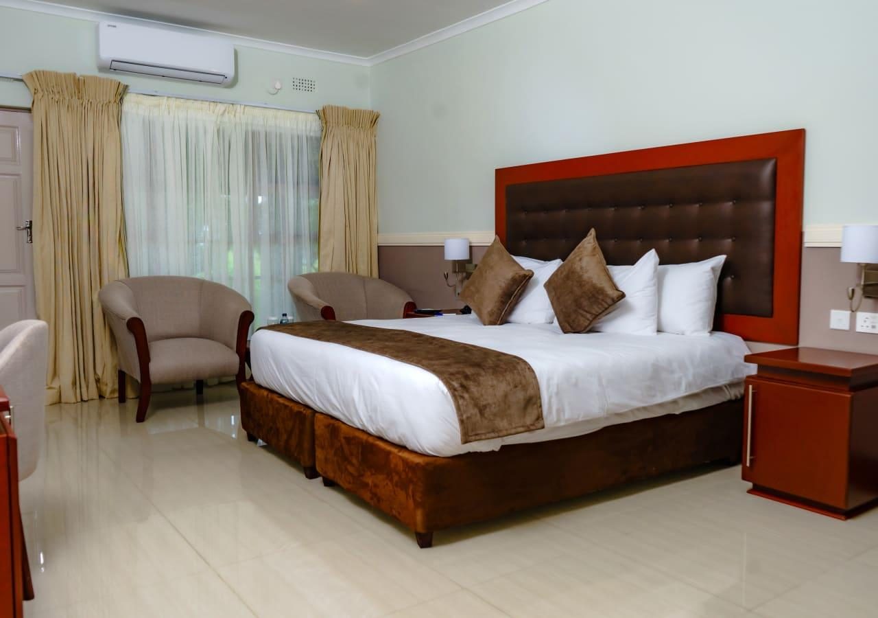 A double bedroom suite