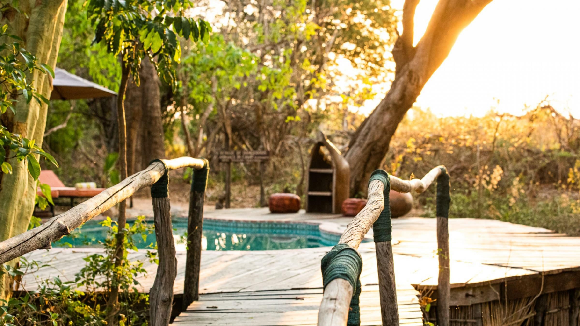 H Mvuu Lodge Swimming Pool And Deck