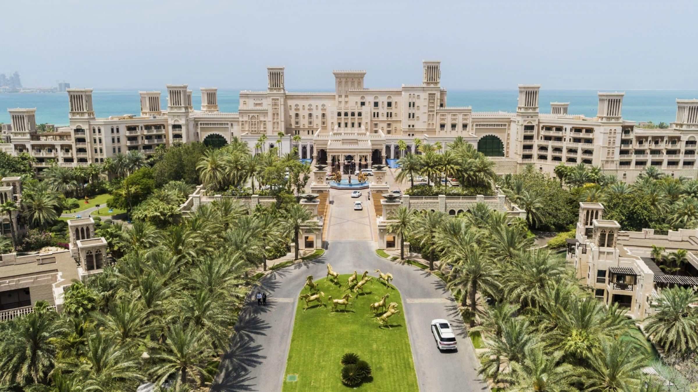 Jumeirah Al Qasr hero