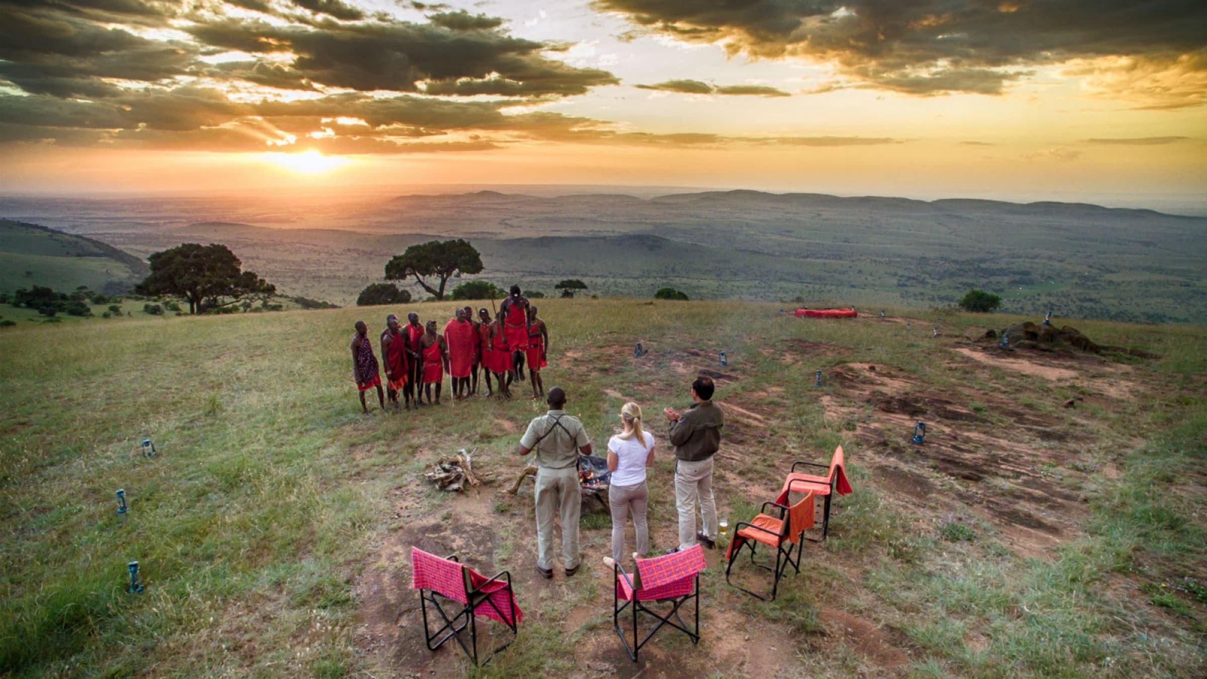 Kleins camp sundowner campfire maasai