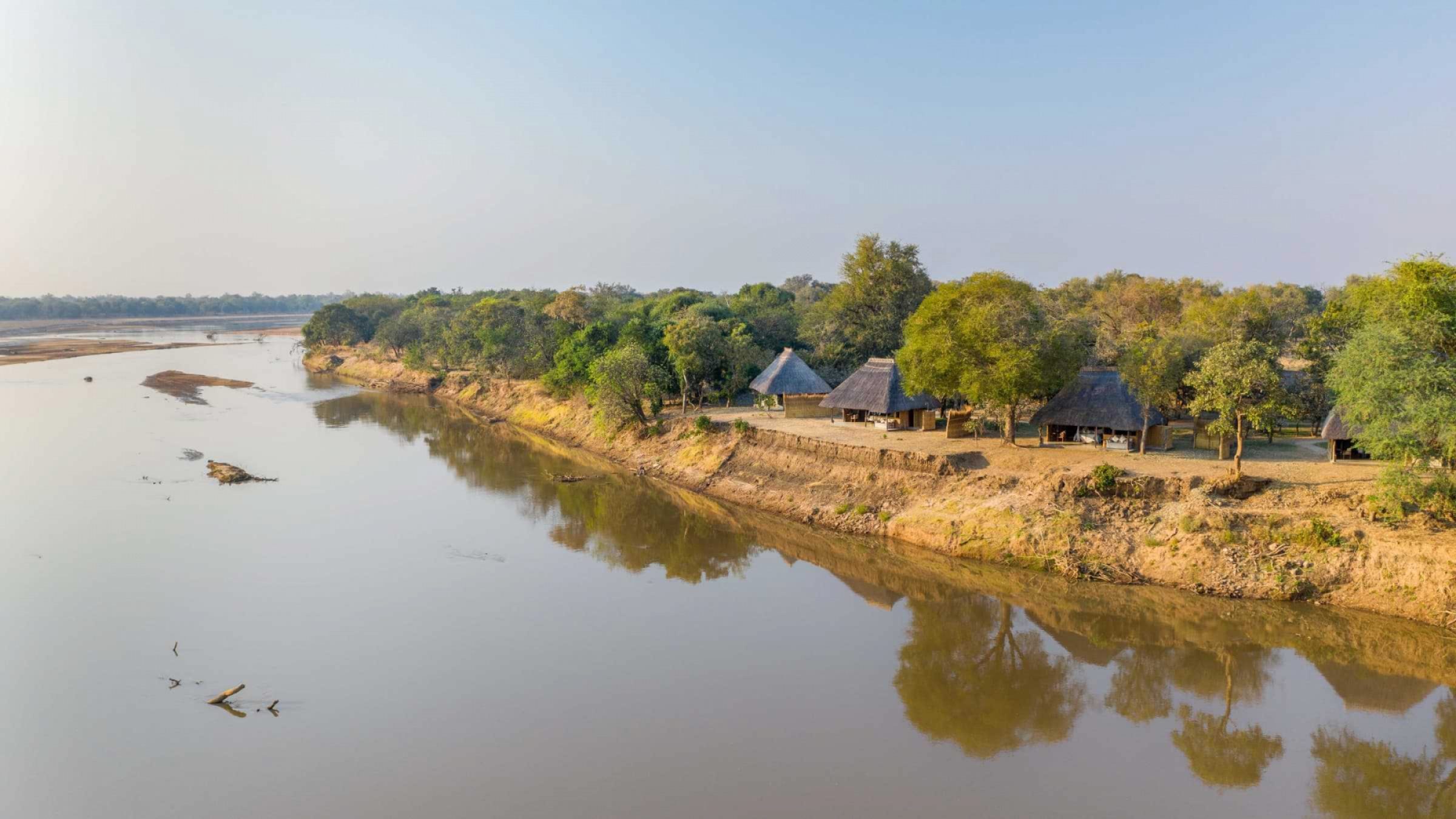 H tented safari camp