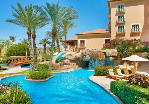 L the swimming pool
