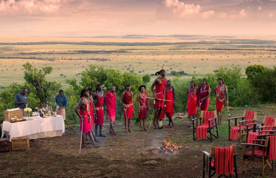 Sundowners with maasai at Bateleur Camp