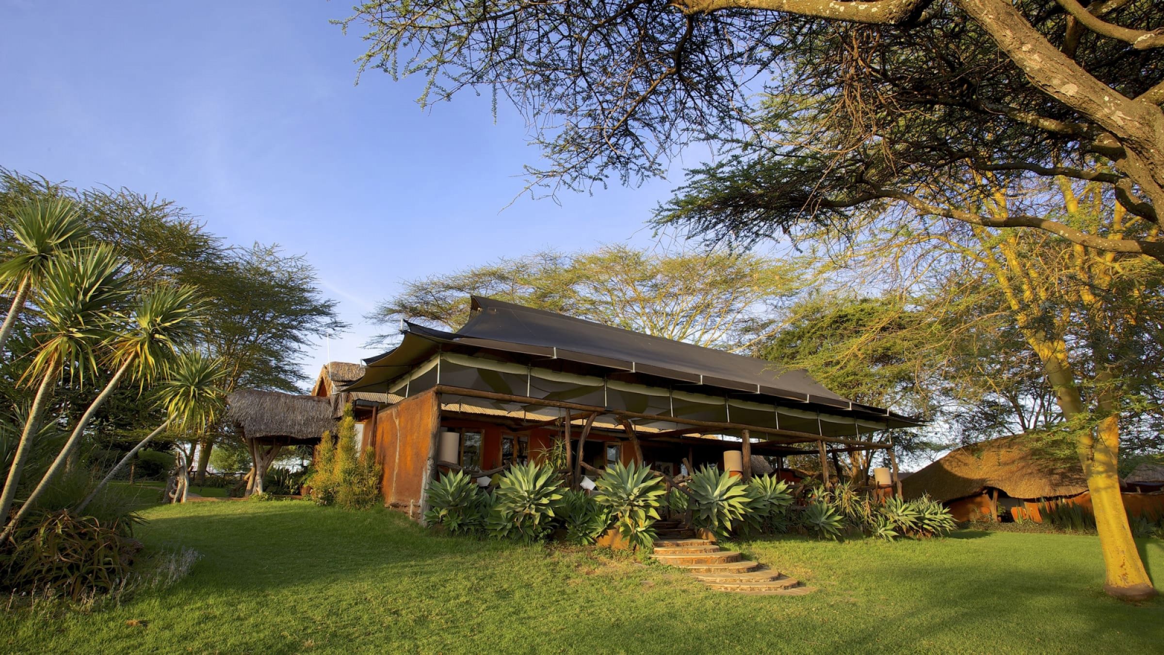 Lewa safari camp elewana lewa safari camp 2400