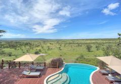 Ol seki hemingways mara pool deck 1280