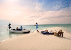 Andbeyond benguerra island private beach picnic 1280