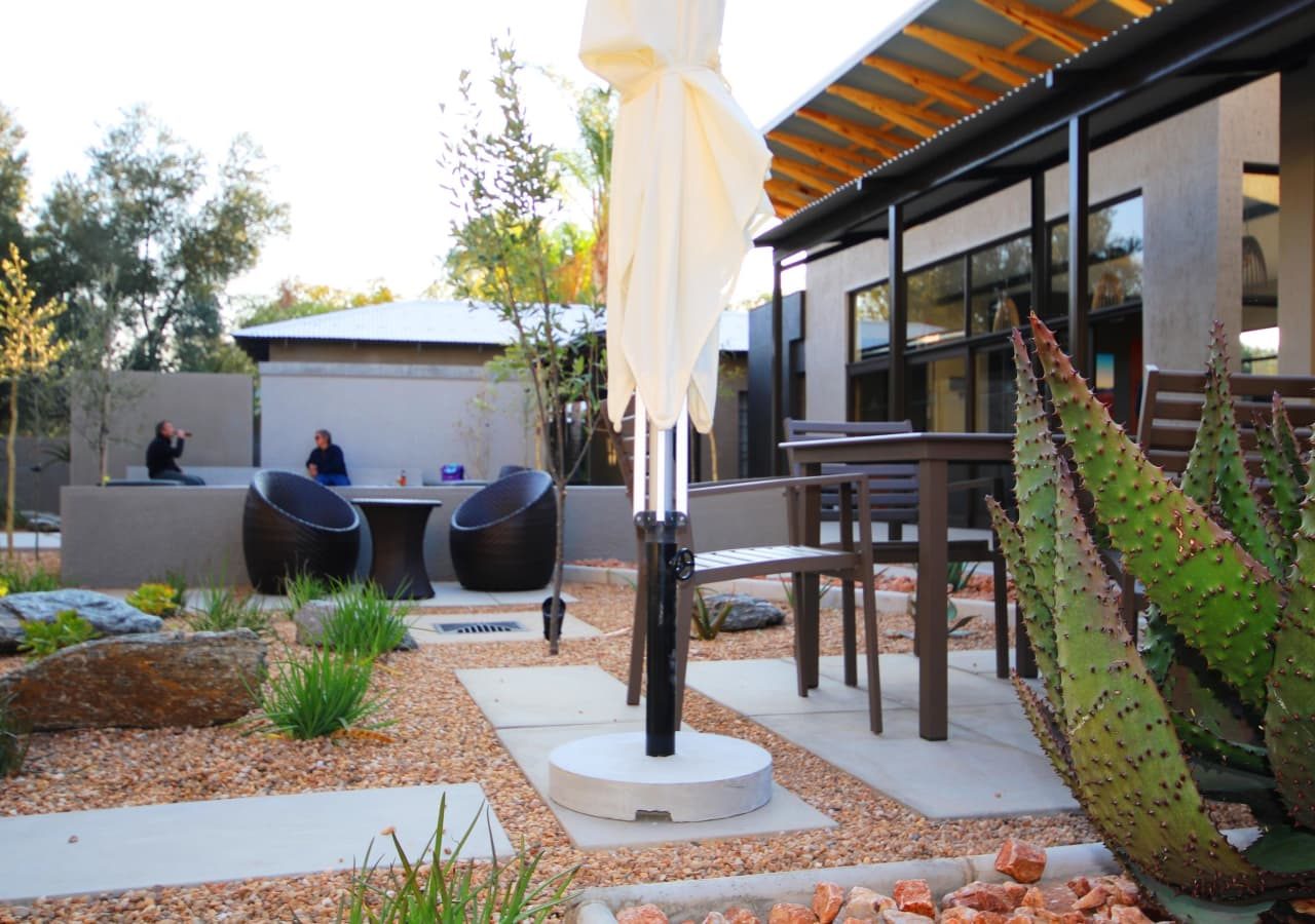 The elegant guest house garden area 1280