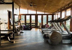 The retreat gymnasium 1280
