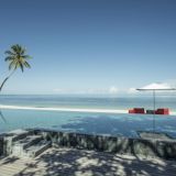 Infinity pool by the beach 1280