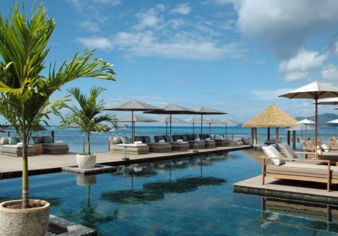 Le domaine de lorangeraie swimming pool and deck 2400