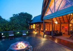 Amakhala bush lodge evening firepit 1280