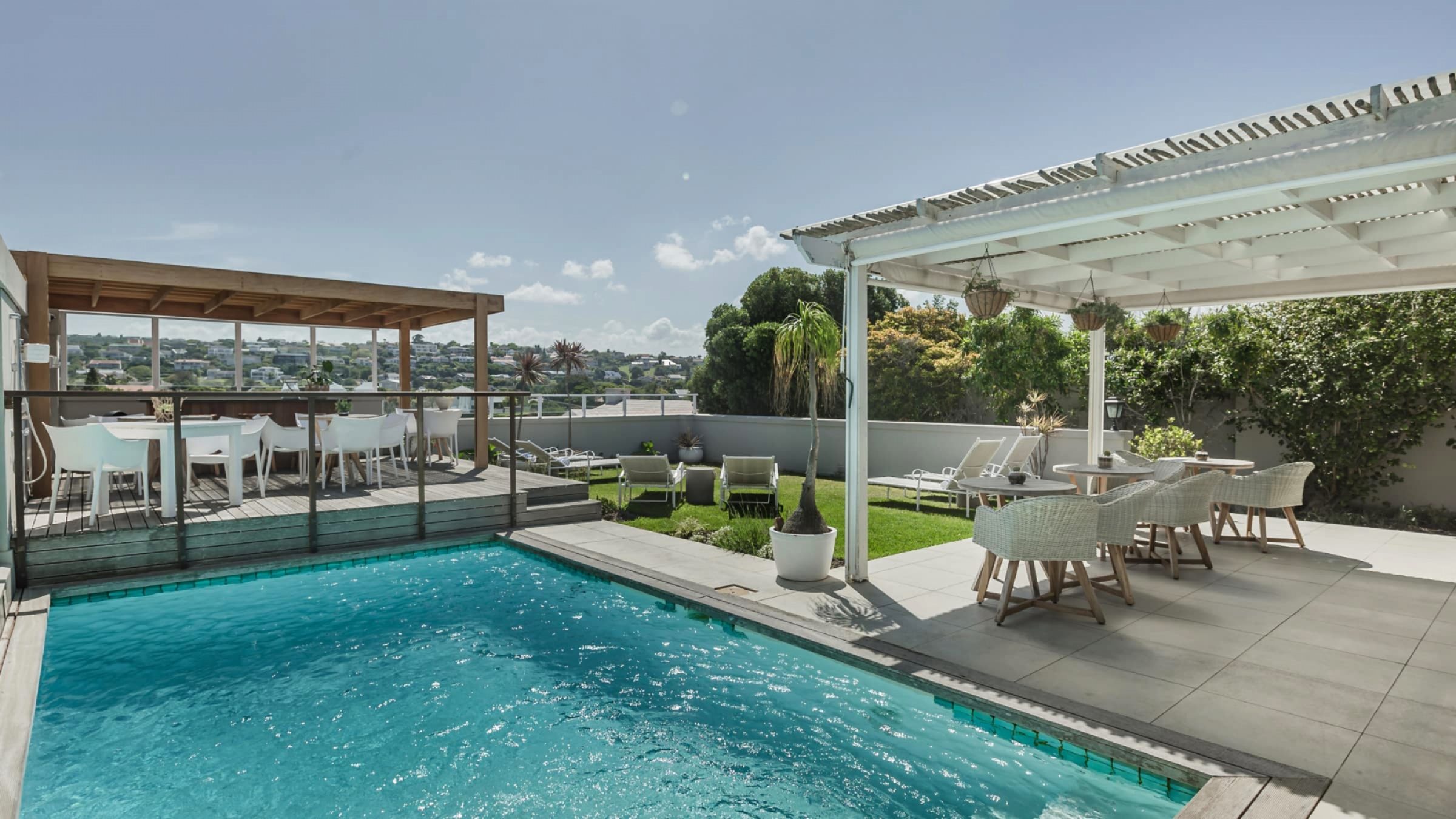 Robberg beach lodge pool and lounge area 2400