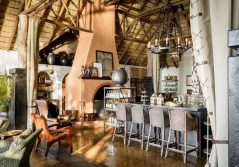 Singita ebony lodge lodge guest lounge 1280